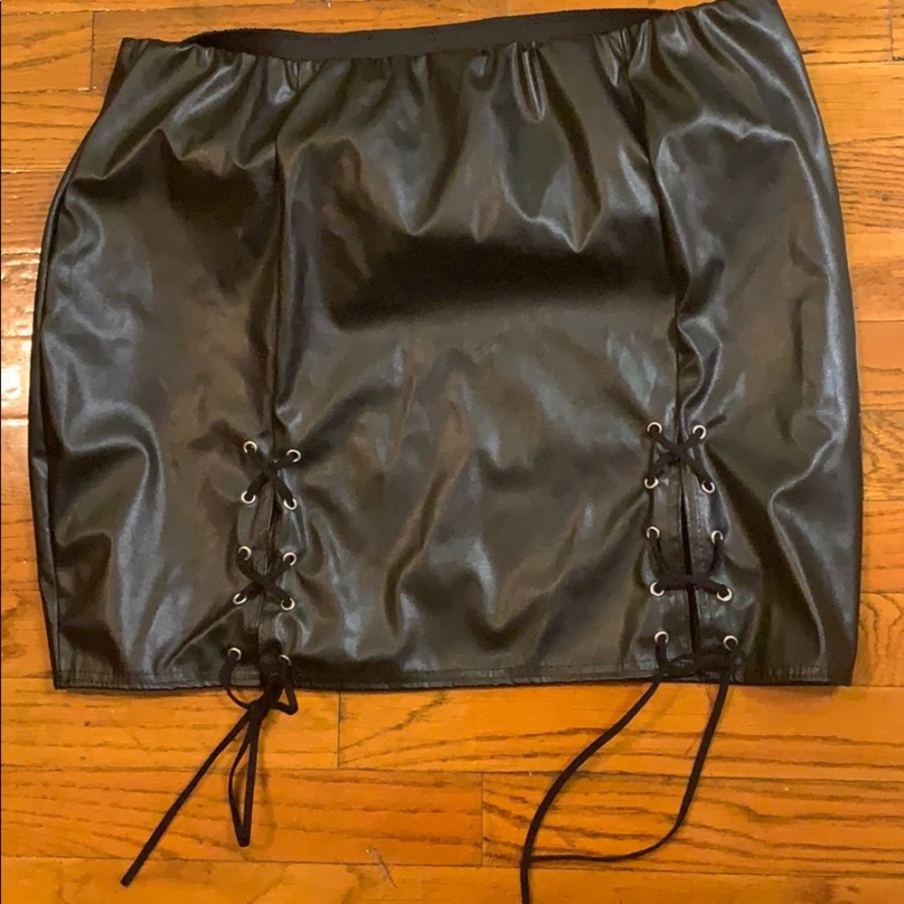 Lace down pleather vinyl skirt